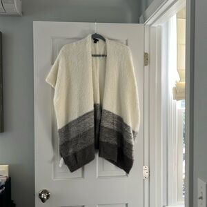 Ann Taylor Cozy Colorblock Wrap One Size small pull as shown new without tags